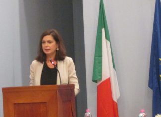Laura Boldrini alla Moschea di Roma