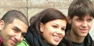 I giovani scrivono e incontrano i rifugiati con Astalli