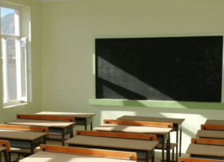 Dispersione scolastica: 39,1% degli alunni stranieri lascia