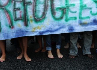 Roma #apiediscalzi per i rifugiati: il fotoracconto Roma in marcia #apiediscalzi per i rifugiati