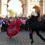 Le foto del flash mob di Marinera, danza tipica del Perù, a Roma
