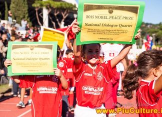 Millecolori accendono lo stadio dei Marmi Millecolori, festa-torneo allo stadio dei Marmi, calcio e intercultura da 32 nazioni. Foto di Marcello Valeri