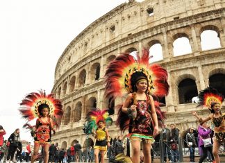 la VI edizione del carnevale boliviano, domenica 14 febbraio 2016 a Roma - Foto di marco Grandelis