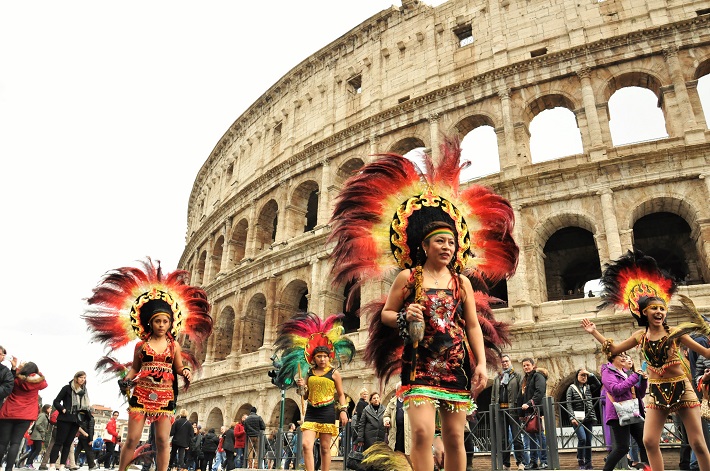 la VI edizione del carnevale boliviano, domenica 14 febbraio 2016 a Roma - Foto di marco Grandelis