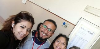 Henry a servizio presso le urne