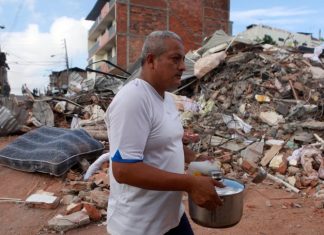 Il terremoto in Ecuador