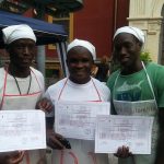 Consegna degli attestati di partecipazione al corso di formazione di pasticceria a Dembo, Bambo e Moussa, i ragazzi del Cas Etabeta di Marcellina