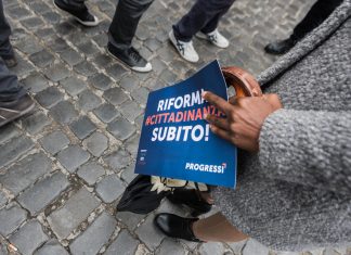 Ius soli: ecco gli 800mila invasori flash mob cittadinanza