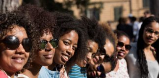 Donne in festa a Villa Borghese foto Giuseppe Marsoner