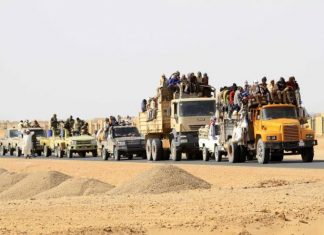 Trafficanti e migranti in viaggio attraverso la Libia(foto ozy.com)