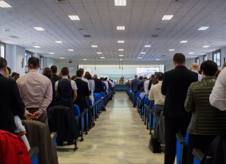 Testimoni di Geova rumeni