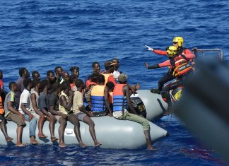 ONG in mare: le organizzazioni nel risiko del Mediterraneo ONG in mare - Foto Mission Lifeline