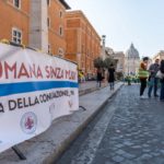 Tavolata romana senza muri – foto di gma