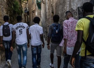 I neo-diciottenni stranieri: conseguenze del Decreto Salvini Neo-diciottenni