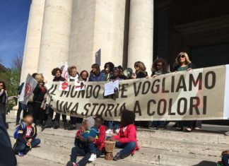 A Piazza Euclide contro la discriminazione razziale foto manifestazione