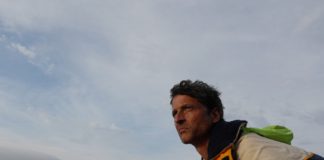 Piero Tassinari skipper e studioso di lettere antiche su Moya