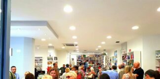 Libreria Tiburtina Incipit, interno