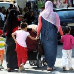IMMIGRAZIONE – DONNE ARABE