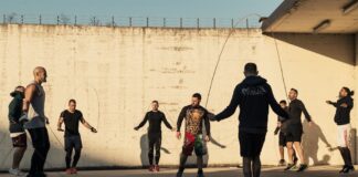 frame da "Pugni chiusi" di Alessandro Best