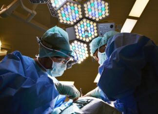 Tessera sanitaria per stranieri: domanda, documenti, validità