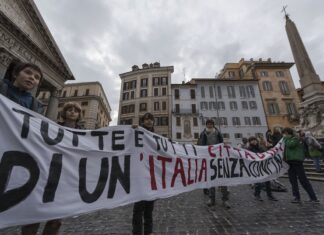 Ius scholae: la propaganda e i rinvii che minacciano la riforma ius scholae