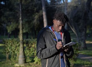 “Dentro le vite nascoste” dei ragazzi di CivicoZero Foto AlessandroGuarino