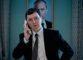 Venezia 82: Le Mage du Kremlin riflessione sulla politica Il mago del Kremlino